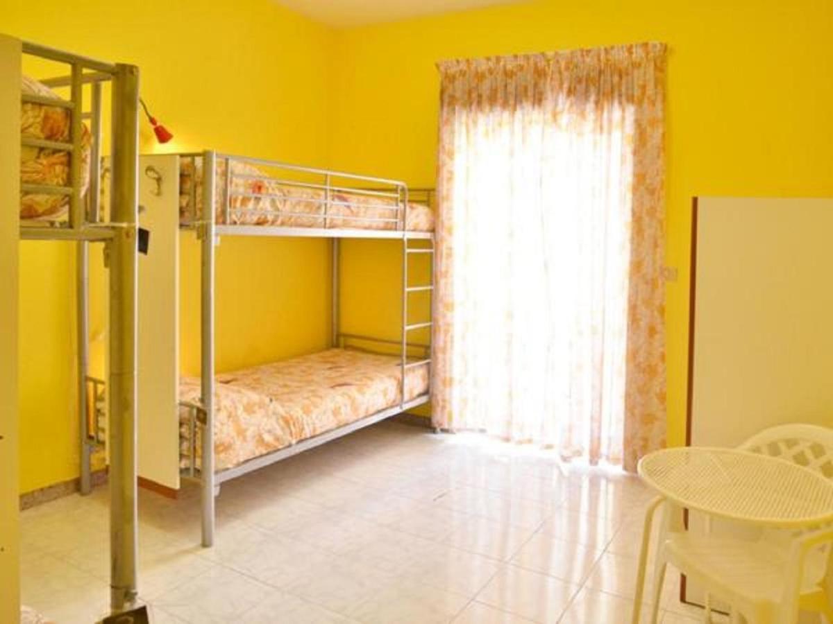 Gianni House Backpackers Hostel Giardini-Naxos Zewnętrze zdjęcie